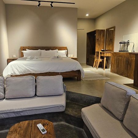 Hotel Blossom Покхара Екстер'єр фото